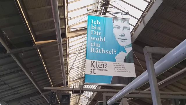 Генрих фон Клейст на вакзале во Франкфурте Одер. смотреть онлайн