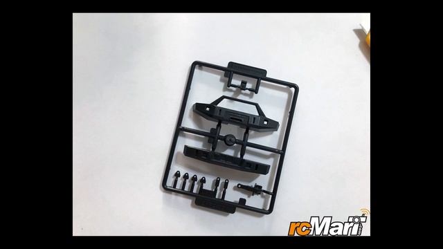Orlandoo 1/32 Mini Crawler W/ Toyota Tundra Build & Closer Look! #OP32P02