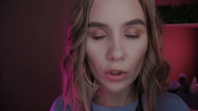 ?УЖАСНЫЙ Парикмахер?Ролевая Игра✂️Стрижка АСМР ASMR Worst Haircut смотреть онлайн