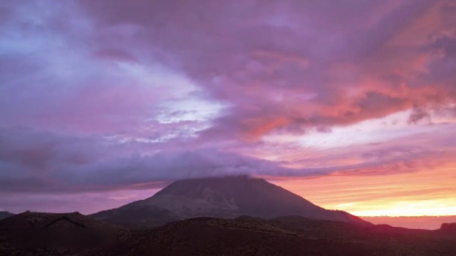 Небо на закате в Time Lapse HD смотреть онлайн