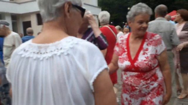 Да,я такой.???Марат Нова.27.08.2023.В Гомельском парке. смотреть онлайн