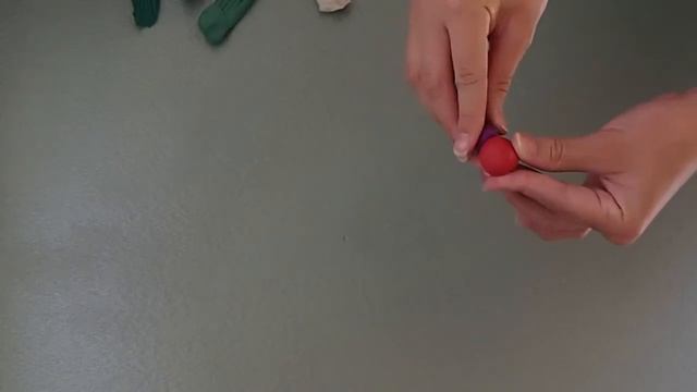Лепим гусеницу из пластилина смотреть онлайн