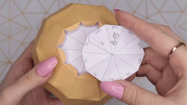 DIY 3 НОВОГОДНИЕ ИГРУШКИ из бумаги ПАПЕРКРАФТ | Katrin//Kate смотреть онлайн