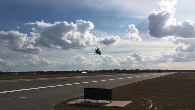 Gyrocopter Hornet Visits Zephyrhills смотреть онлайн