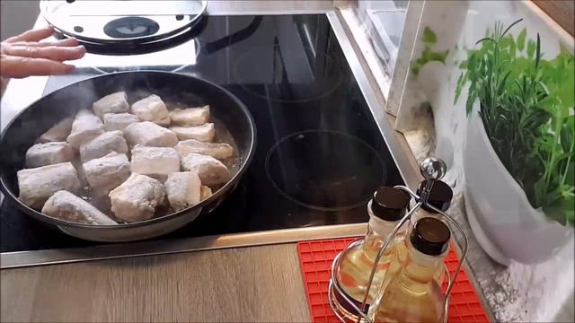 Рыба с рисом и соус томатный с баклажанами и кабачками!Домашняя еда Кухня Рецепты смотреть онлайн