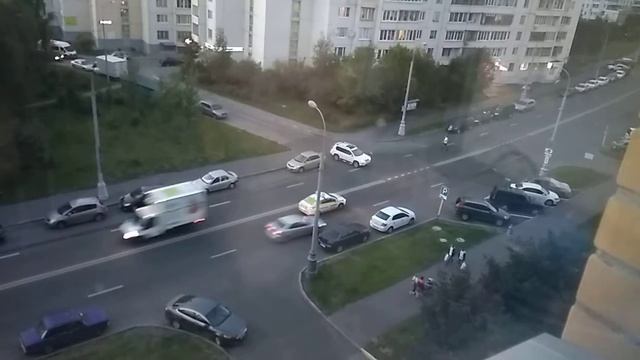 Переход ул. Адмирала Лазарева д. 63 смотреть онлайн