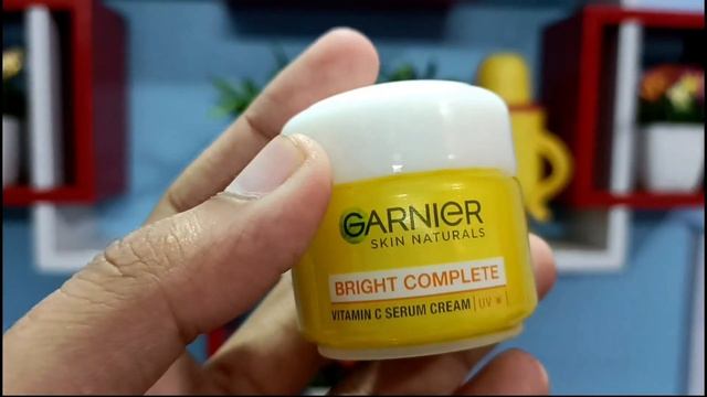 Garnier light complete serum cream HONEST review 2022 in hindi | results, uses, price info смотреть онлайн