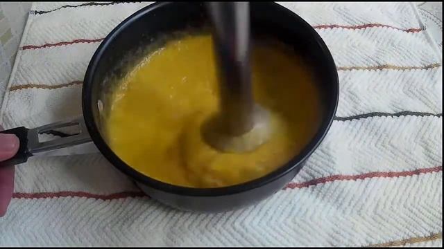 Суп-пюре з кабачка та кукурудзи