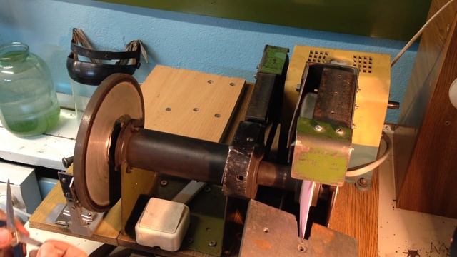 Самодельное электроточило на 4 "камня" смотреть онлайн