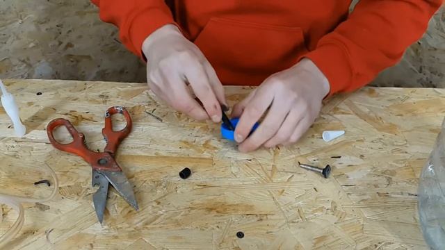 Бутылка со сжатым воздухом смотреть онлайн