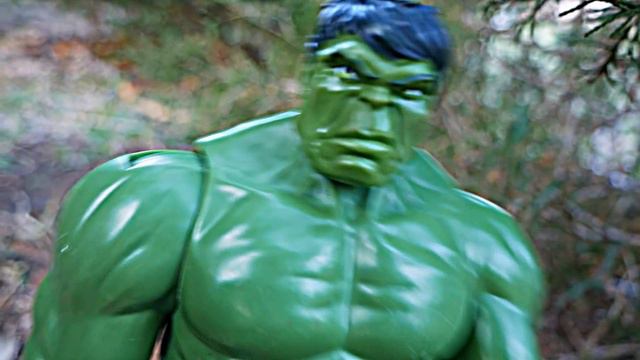 Shazam vs Superman vs Flash vs Hulk vs Thor vs Spiderman - Marvel vs DC fight! смотреть онлайн