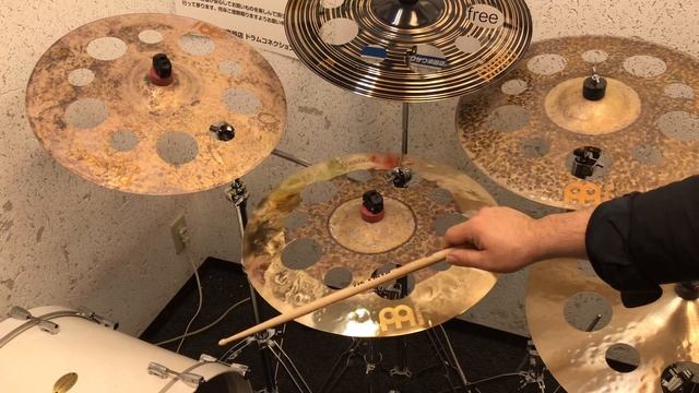 MEINL 18" Trash Crash compilation смотреть онлайн