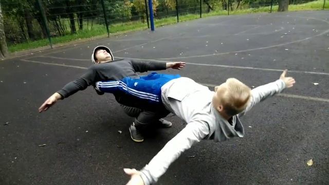 Повторяем трюк из тик тока! Возможно ли сделать так-же? смотреть онлайн