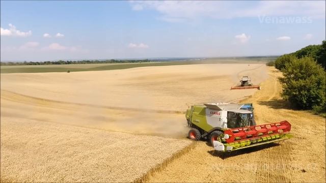 Harvest Ernte South Moravia CZ - Sedlec u Mikulova Agroservis Sedlaček Celldweller - music смотреть онлайн