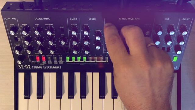 Synth bass - Behind The Wheel (Depeche Mode) смотреть онлайн