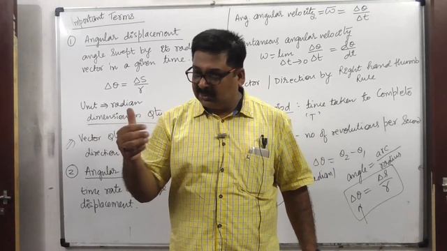 Angular Displacement, Angular Velocity, Motion in a Plane, Class 11 Physics Chapter 4, JEE NEET 4.1 смотреть онлайн