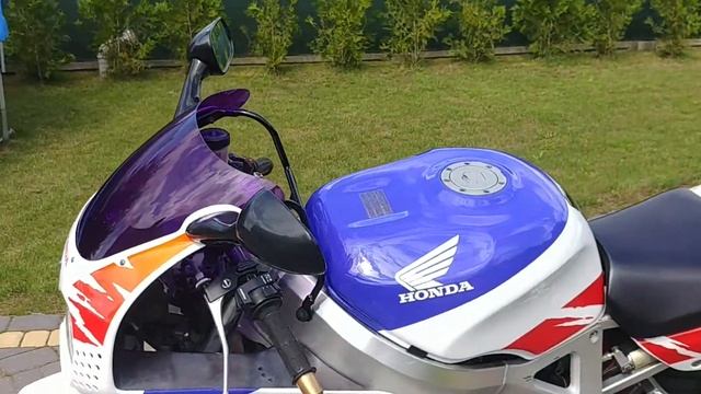 sc28 honda cbr 900rr fireblade sound смотреть онлайн
