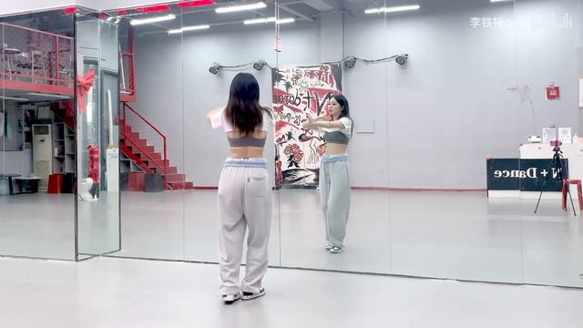 aespa 'Salty & Sweet' Dance Tutorial смотреть онлайн