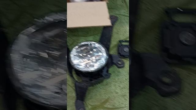 SsangYong Stavic замена противотуманных фар на не оригинал. смотреть онлайн