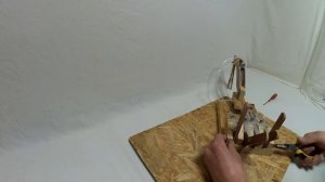 Гидравлический экскаватор из шприцов