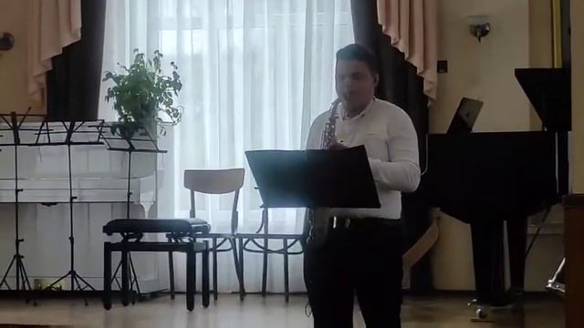 Sax Alto Eden Tango смотреть онлайн
