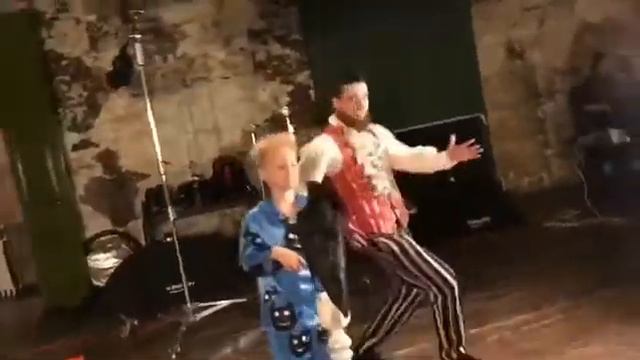 Backstage | Шоу «Дом с Привидениями» Макс Титов смотреть онлайн