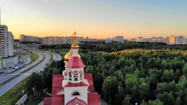 Храм Георгия Победоносца на рассвете. смотреть онлайн