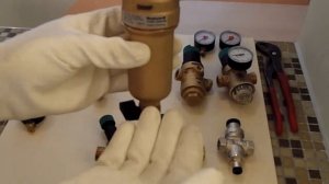 Редуктор давления для холодного и горячего водоснабжения.