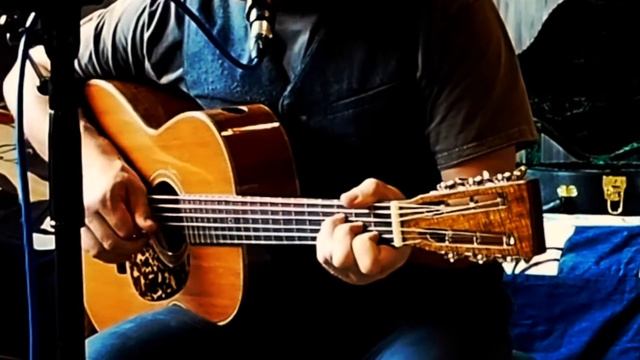 The Needle and the Damage Done (Neil Young Cover with Voicelive Play Acoustic) смотреть онлайн
