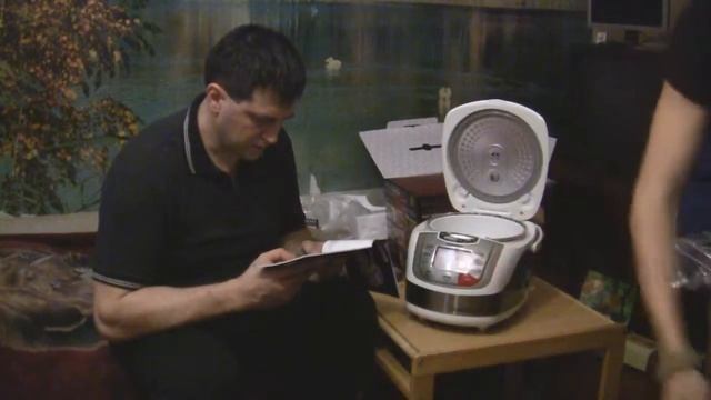 Обзор мультиварки REDMOND RMC M4502