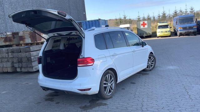B2B Auctions A/S / VW TOURAN 2,0 TDI SCR 190 HK DSG6 смотреть онлайн