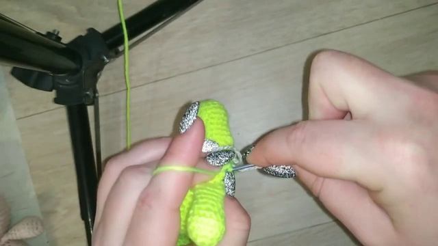 МК как связать мини утку Лалафанфан. Вязание крючком. Схема мини утки Лалафанфан. смотреть онлайн