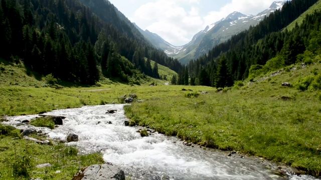 4k UHD Stream flowing in Schwarzach Valley. Mountain River, White Noise, Nature Sounds, Sleep, Stud смотреть онлайн