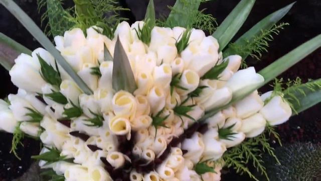 Plumeria Pineapple and Hibiscus Tropical Bouquet Ilocano housewife Hawaii смотреть онлайн