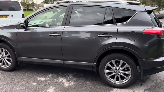 Toyota RAV4 2.0 D-4D Excel ‘walk around’ смотреть онлайн