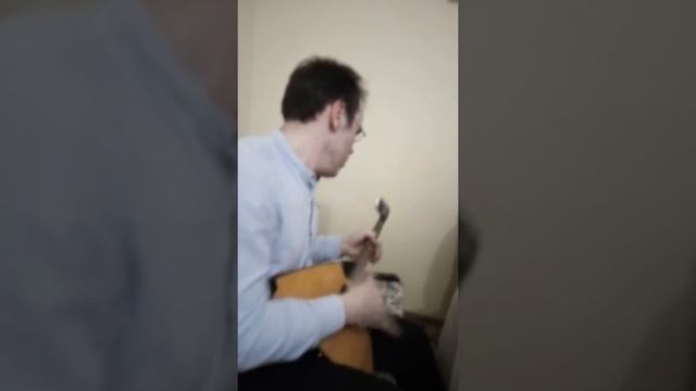 Сосед Рома Игра на Балалайке смотреть онлайн