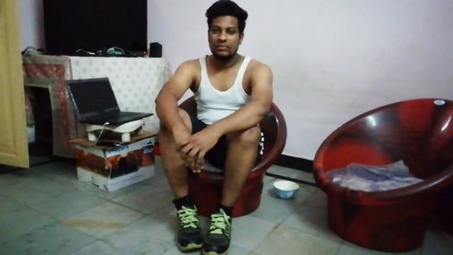 Task cracking 10 eggs in sports shoes for 5 mints task given by my crazy friend for 5$ смотреть онлайн