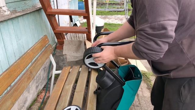 Садовый измельчитель Bosch AXT Rapid 2000. Распаковка и обзор. смотреть онлайн