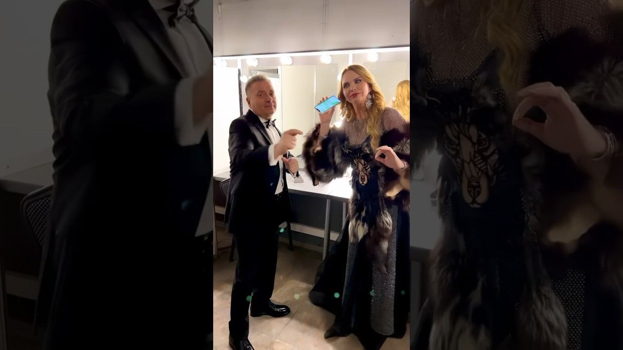 Белая зима | Варвара & Александр Добронравов | Зажигаем #shorts #новыйгод #белаязима смотреть онлайн