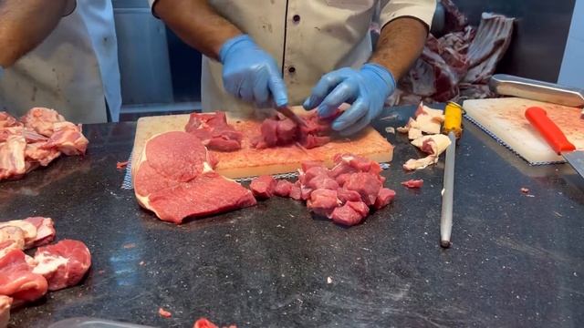 Fresh Meat Cutting | Beef & Lamb | Sea Pearl Butchery | Abu Dhabi | Kate Ellie Ann смотреть онлайн