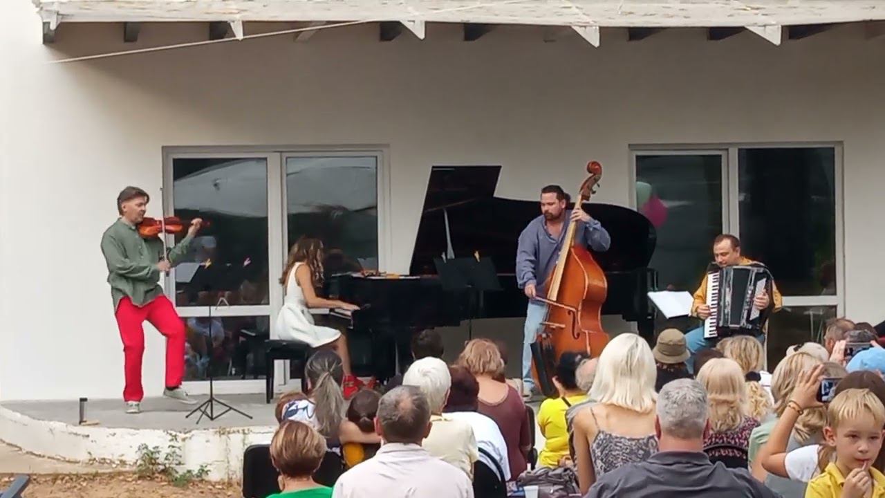 STRADIВАЛЕНКИ(3) смотреть онлайн