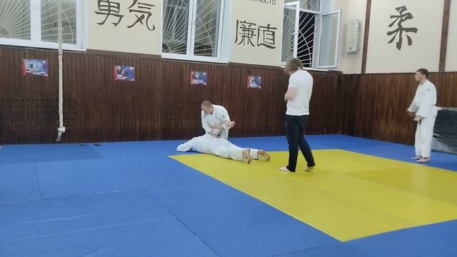 ай ханми никке. (маленький, средний, большой круг))) кисть, локоть, плечо. смотреть онлайн