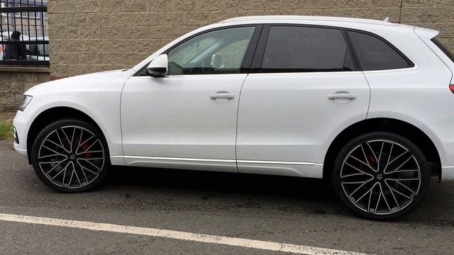 Audi Q5 with Wolface 22" GTP Black Polish Alloys смотреть онлайн