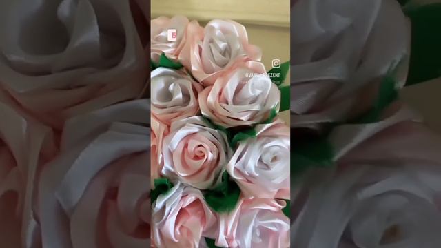 мой первый букет из атласных лент 🌹 #букет #букет #подарок #розы #своимируками #handmade #атлас смотреть онлайн