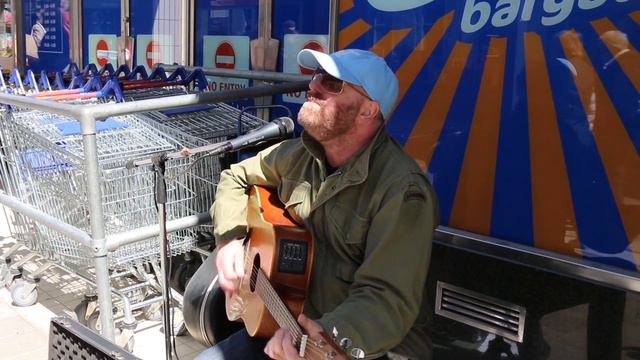 Purple Rain - Mr Blue Sky - Your Song - Can't Help Falling in Love With You - Jim Ramsey - Busking смотреть онлайн