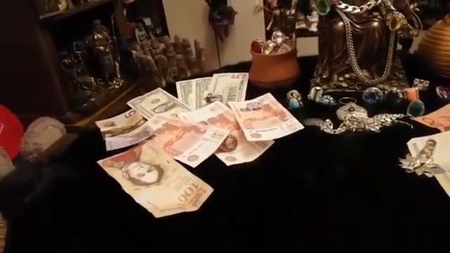 ДЕНЕЖНОЕ ХРАНИЛИЩЕ. ДЛЯ ВСЕХ. ВЕДЬМИНА ИЗБА ▶️ ИНГА ХОСРОЕВА смотреть онлайн