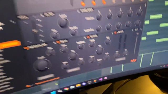 Novation FLkey 61 MIDI Keyboard (for FL Studio) смотреть онлайн