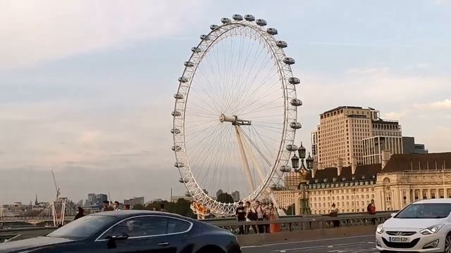 Искусство и Собственная Уникальность