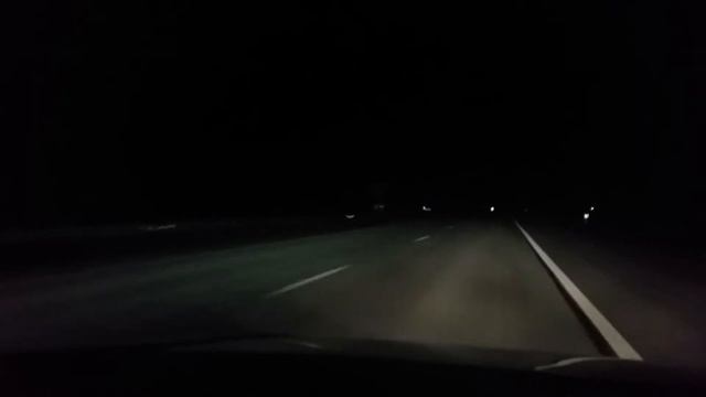 300hp VW Golf mk4 FWD 1.9 TDI PD vs 320hp Audi A4 B8 3.0TDI quattro v-max roll race on autobahn смотреть онлайн