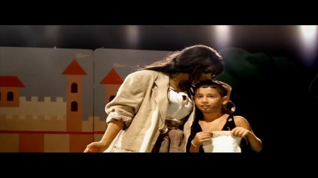 Layal Abboud - Dinyi Wlad [ Music Video ] | ليال عبود - الدنيي ولاد